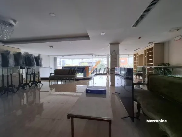 Edificio comercial en alquiler en Urdesa, Guayaquil · 927 m², foto 10