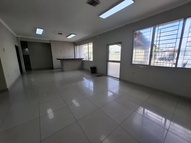Edificio comercial en venta en Kennedy, Guayaquil · 841 m², foto 15