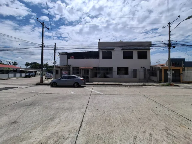 Edificio comercial en venta en Kennedy, Guayaquil · 841 m², foto 6