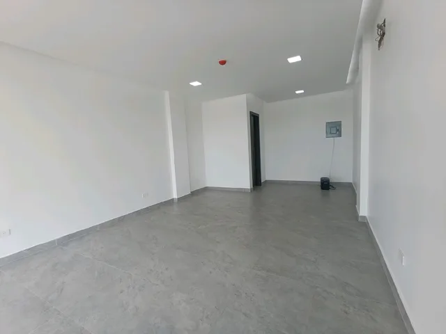 Local comercial en alquiler en Nuevo Samborondón, Samborondón · 30 m², foto 6
