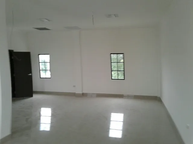 Oficina en alquiler y venta en La Aurora, Daule · 72.91 m², foto 5