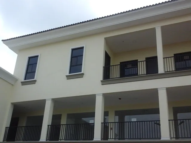 Oficina en alquiler y venta en La Aurora, Daule · 72.91 m², foto 9