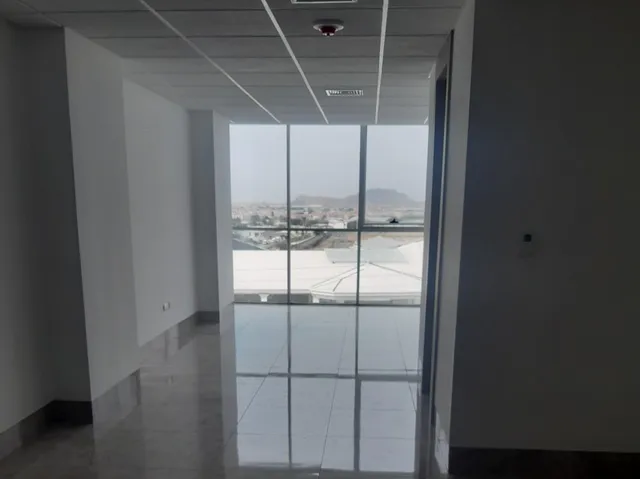 Oficina en alquiler y venta en La Aurora, Daule · 43.74 m², foto 10