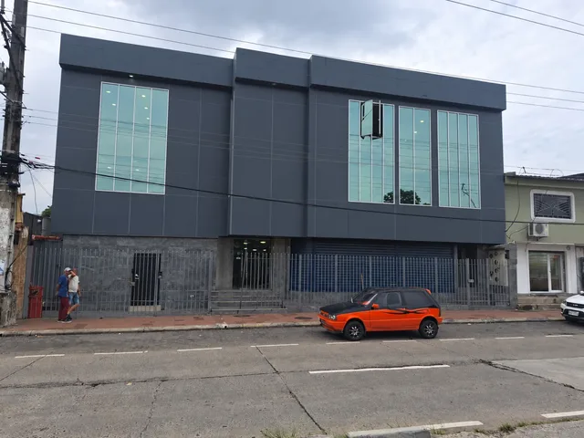 Local comercial en alquiler en La Alborada, Guayaquil · 250 m², foto 1