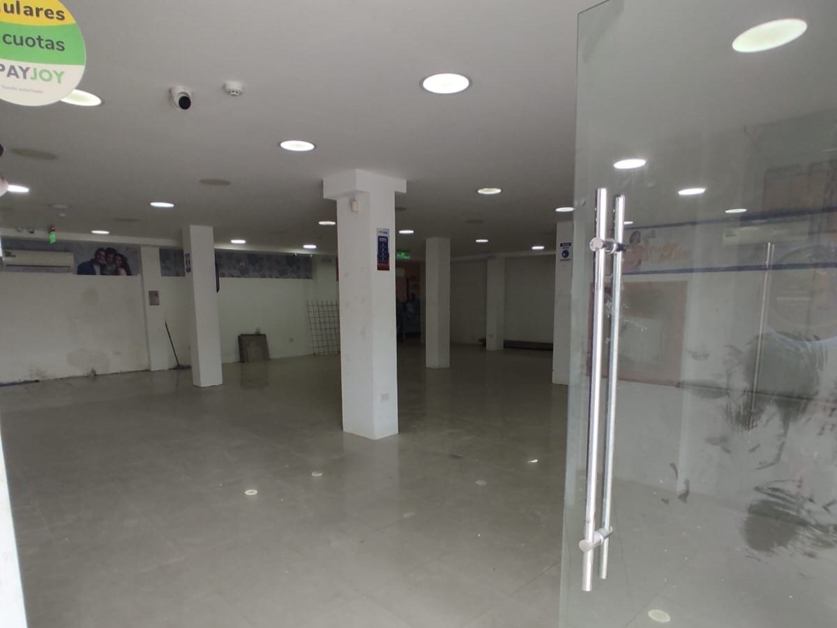 Local comercial en alquiler en La Alborada, Guayaquil · 250 m², foto 2
