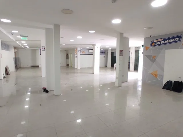 Local comercial en alquiler en La Alborada, Guayaquil · 250 m², foto 4