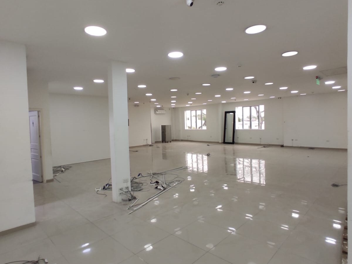 Oficina en alquiler en La Alborada, Guayaquil · 500 m², foto 3