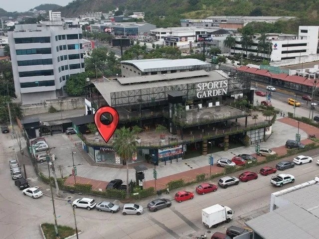 Local comercial en alquiler en Urdesa, Guayaquil · 150 m², foto 3