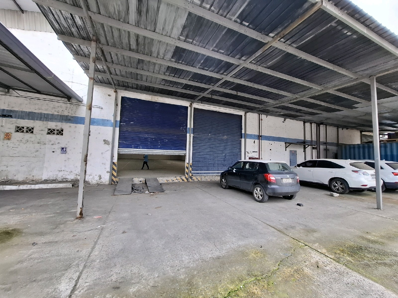 Bodega en alquiler en vía Durán Yaguachi, Durán · 1,328 m², foto 2