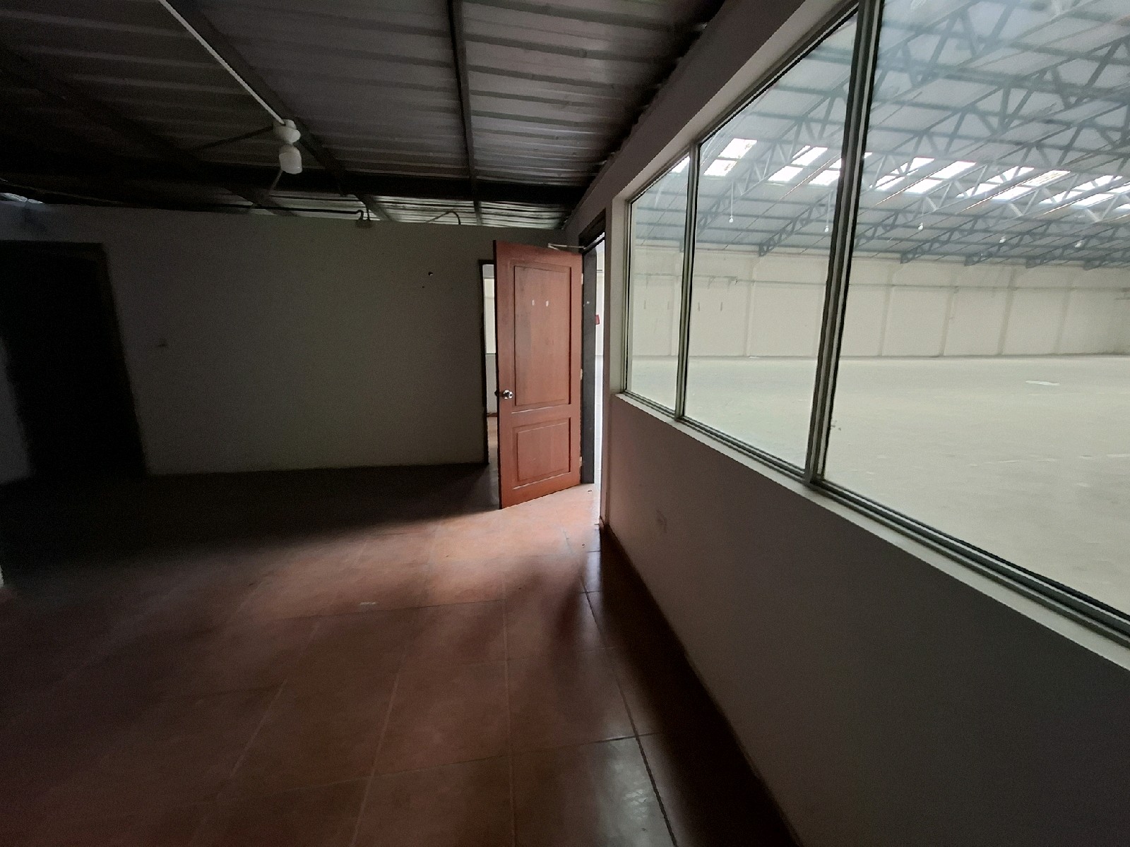 Bodega en alquiler en vía Durán Yaguachi, Durán · 1,328 m², foto 10