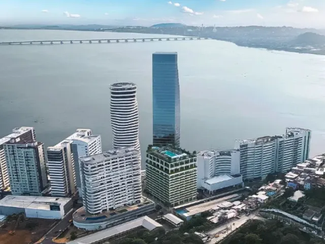 Local comercial en venta en Puerto Santa Ana, Guayaquil · 143.3 m², foto 3