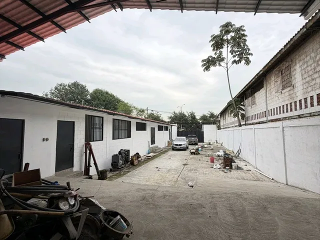 Bodega en alquiler y venta en Bellavista, Guayaquil · 450 m², foto 4