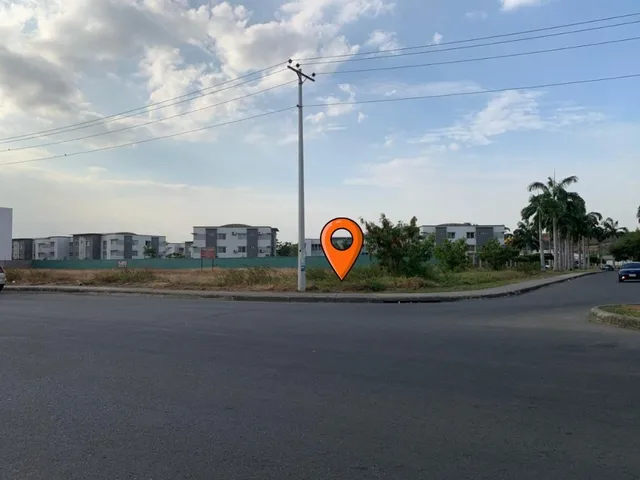 Terreno comercial en venta en La Aurora, Daule · 1,500 m², foto 8