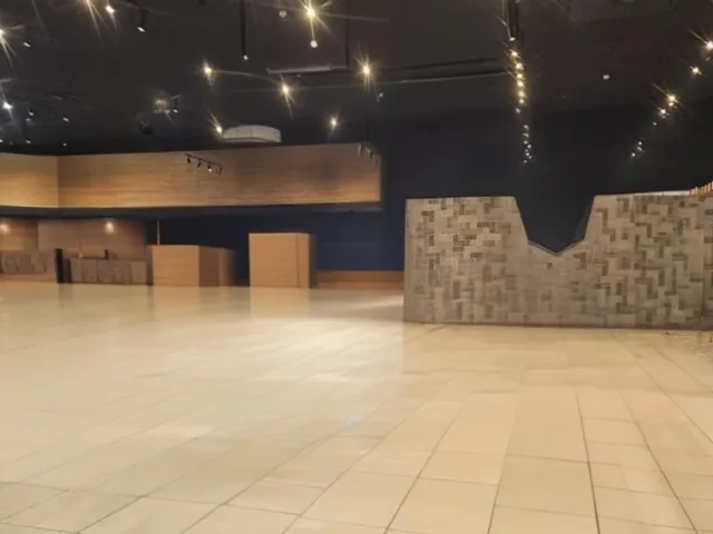 Local comercial en alquiler y venta en Av. de Las Américas, Guayaquil · 879.65 m², foto 7