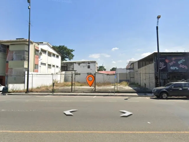 Terreno comercial en venta en Urdesa, Guayaquil · 519 m², foto 6