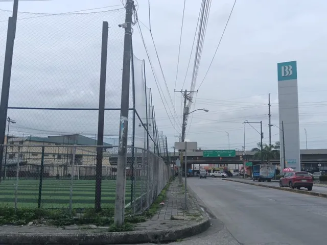 Terreno comercial en venta en Av. Francisco de Orellana, Guayaquil · 5,570 m², foto 7