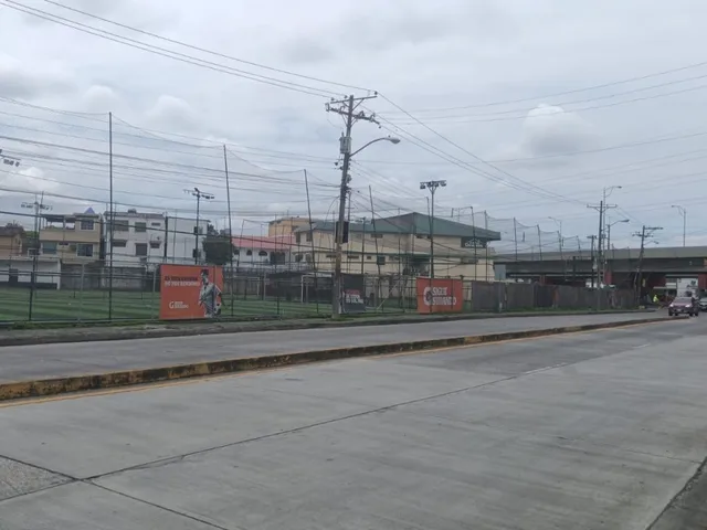 Terreno comercial en venta en Av. Francisco de Orellana, Guayaquil · 5,570 m², foto 10