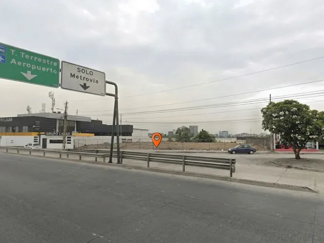 Terreno comercial en venta en Norte, Guayaquil · 1,768.69 m², foto 3