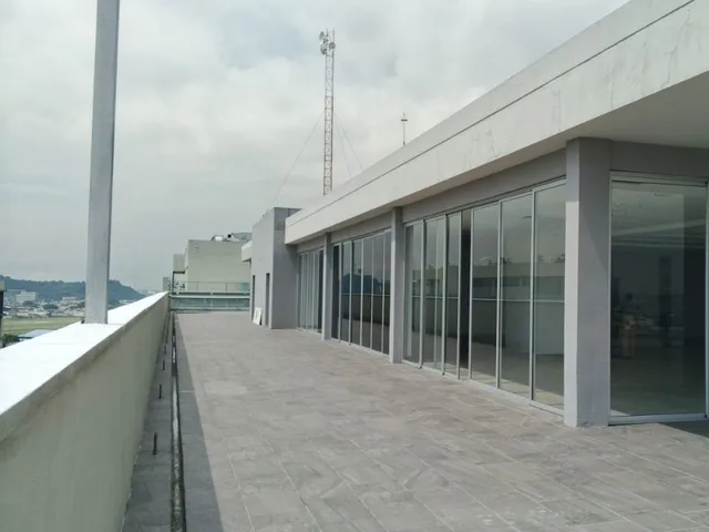 Local comercial en alquiler en Norte, Guayaquil · 798 m², foto 1