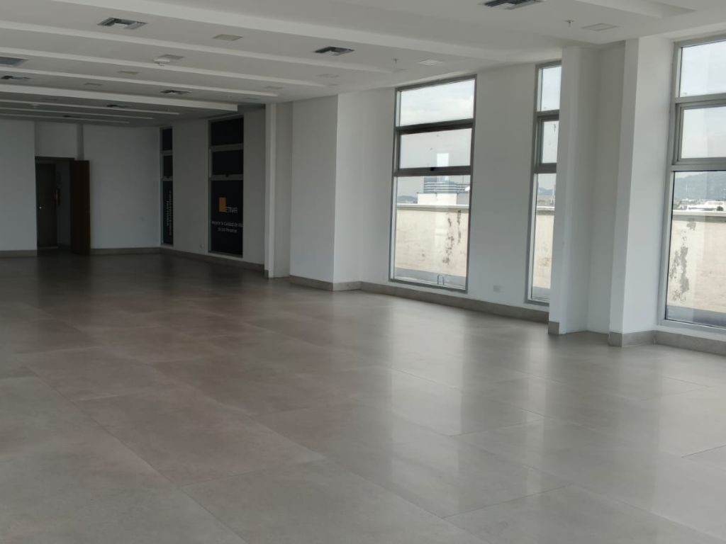 Local comercial en alquiler en Norte, Guayaquil · 798 m², foto 12