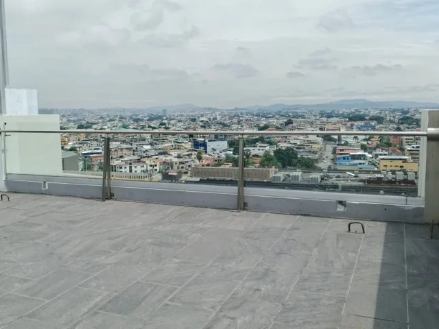 Local comercial en alquiler en Norte, Guayaquil · 798 m², foto 4