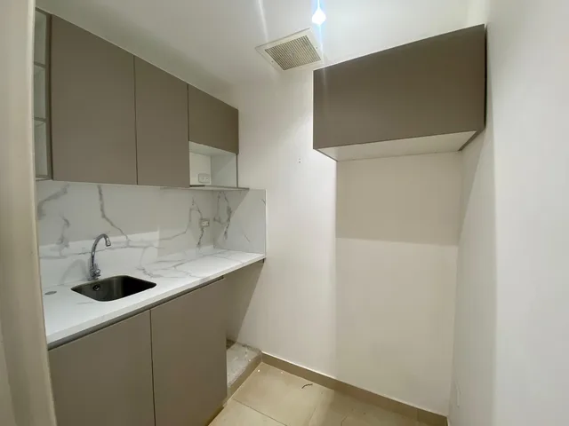 Oficina en alquiler y venta en Centro, Guayaquil · 120 m², foto 4