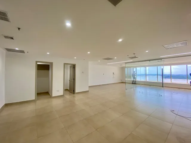 Oficina en alquiler y venta en Centro, Guayaquil · 120 m², foto 7