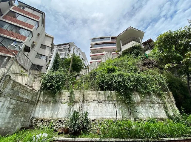 Terreno comercial en venta en Urdesa, Guayaquil · 476 m², foto 3