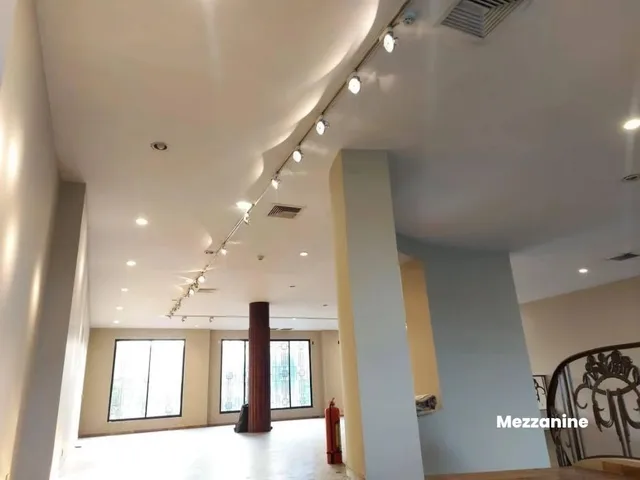 Local comercial en alquiler y venta en Urdesa, Guayaquil · 480 m², foto 4