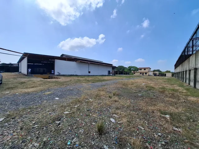 Bodega en alquiler en vía Durán Yaguachi, Durán · 1,500 m², foto 8