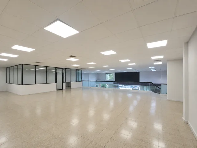 Local comercial en alquiler en La Alborada, Guayaquil · 1,090.6 m², foto 2