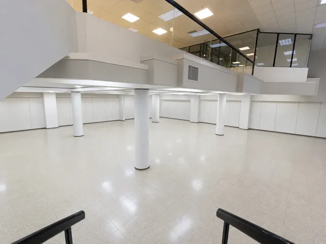 Local comercial en alquiler en La Alborada, Guayaquil · 1,090.6 m², foto 11