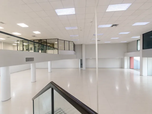 Local comercial en alquiler en La Alborada, Guayaquil · 1,090.6 m², foto 6