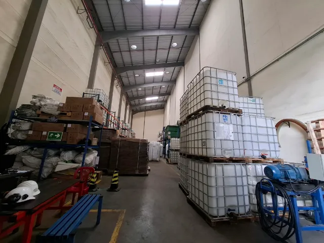 Bodega en venta en vía Durán Tambo, Durán · 405.6 m²