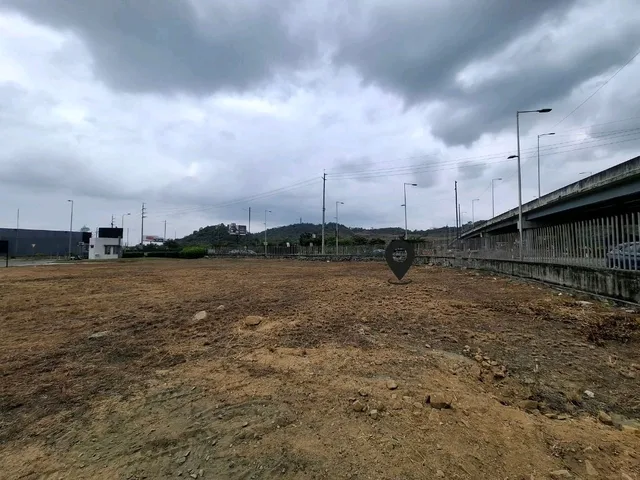 Terreno comercial en alquiler y venta en Autopista Narcisa de Jesús, Guayaquil · 1,542.41 m², foto 2