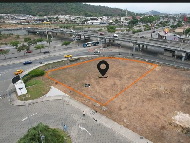 Terreno comercial en alquiler y venta en Autopista Narcisa de Jesús, Guayaquil · 1,542.41 m², foto 3