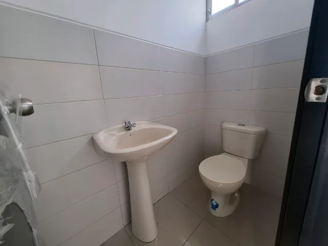 Oficina en alquiler y venta en Autopista Narcisa de Jesús, Guayaquil · 35.86 m², foto 4