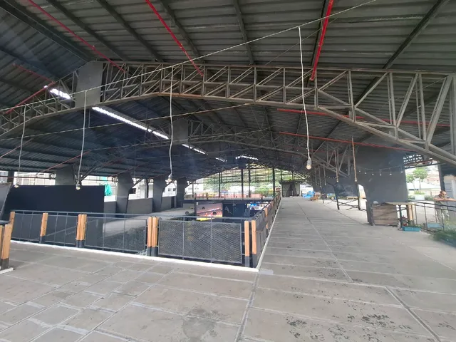 Local comercial en alquiler en Urdesa, Guayaquil · 750 m², foto 6