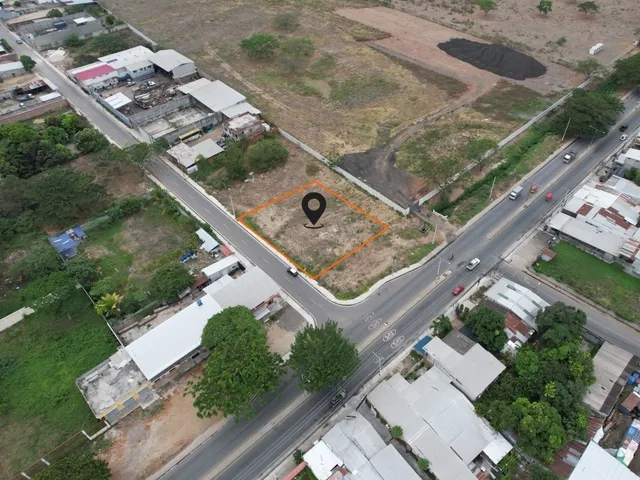 Terreno comercial en venta en Chongón, Guayaquil · 1,000 m², foto 3