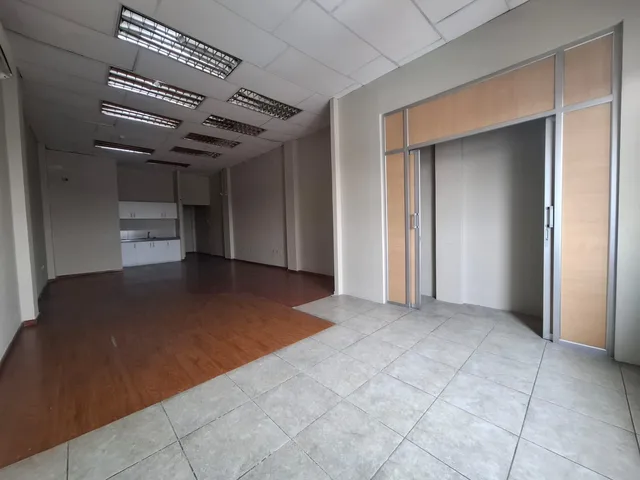 Local comercial en alquiler en Av. Juan Tanca Marengo, Guayaquil · 120 m², foto 6