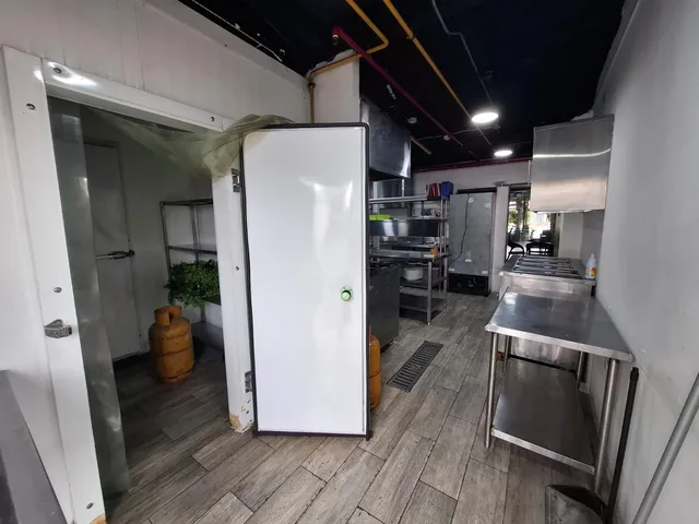 Local comercial en alquiler en La Aurora, Daule · 118 m², foto 11