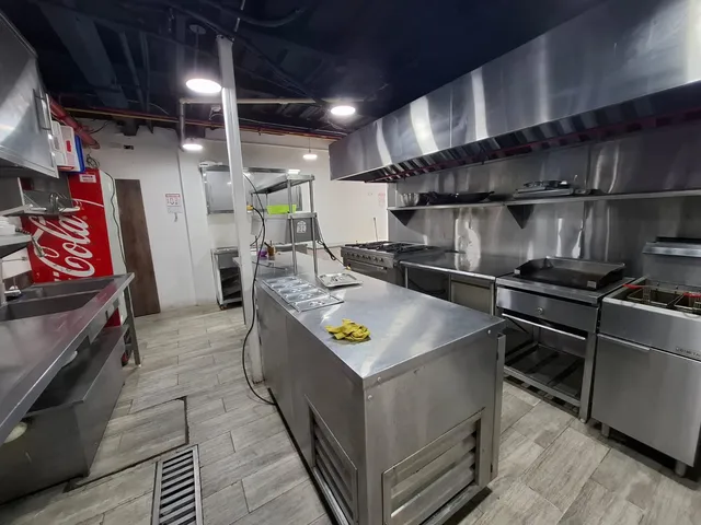 Local comercial en alquiler en La Aurora, Daule · 118 m², foto 9