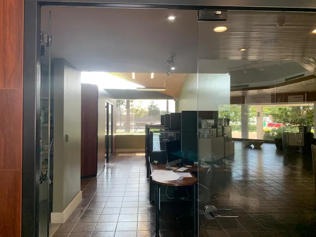 Local comercial en alquiler en La Puntilla, Samborondón · 425 m², foto 3