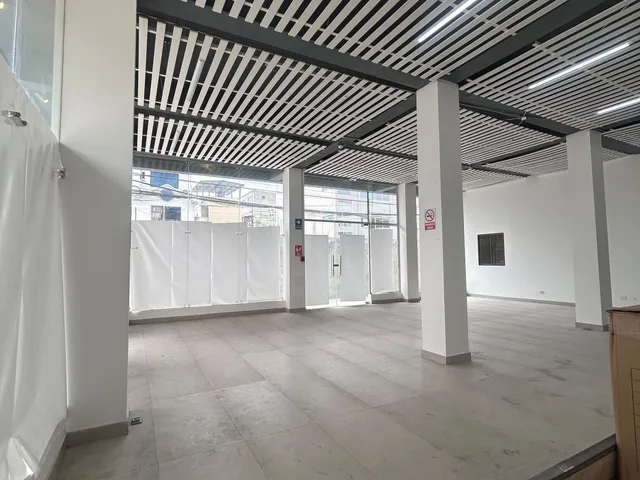 Local comercial en alquiler y venta en Norte, Guayaquil · 365 m², foto 5