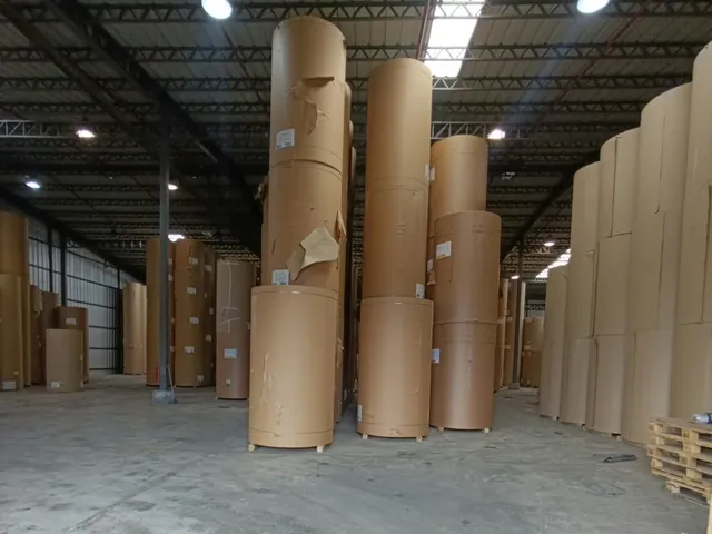 Bodega en alquiler en vía a Daule, Guayaquil · 3,600 m²